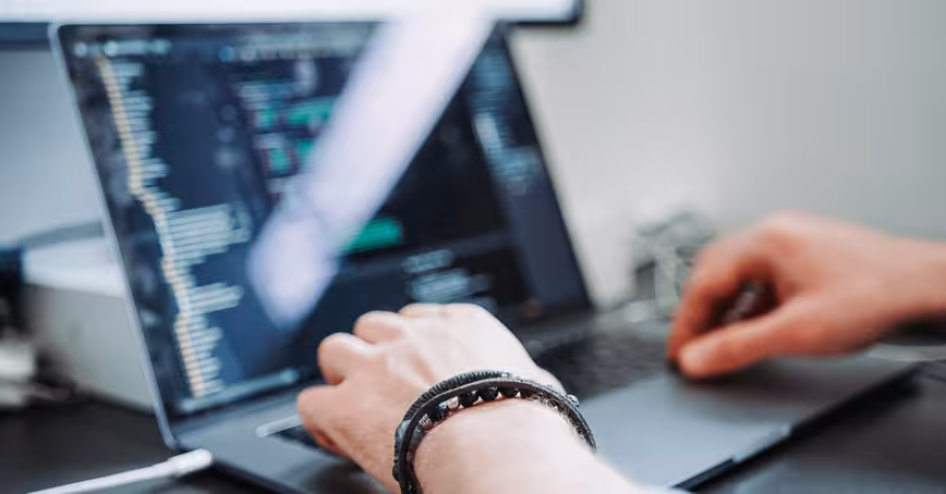 I thought I had mastered Python — until I discovered these tricks