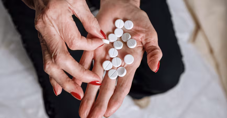 AI discovered an old arthritis drug that can help elderly people survive COVID-19