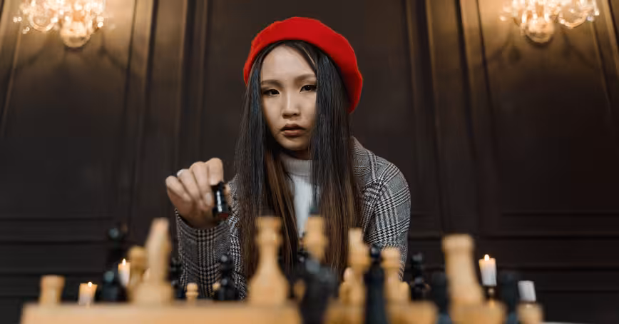 This AI chess engine aims to help human players rather than defeat them