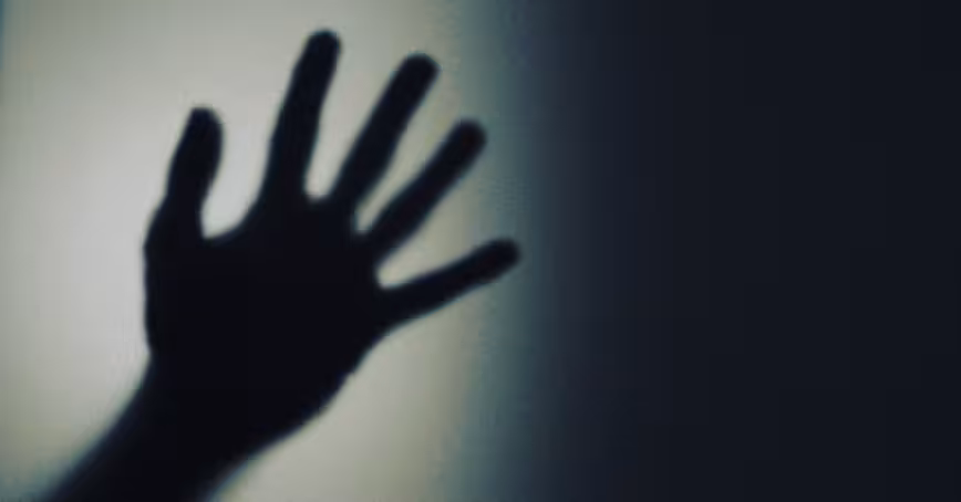 New AI technique allows robots to detect human touch by analyzing shadows