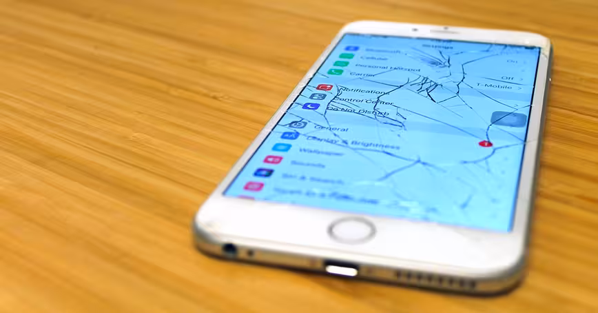 Apple is screwing you by making third-party repairs hard and expensive