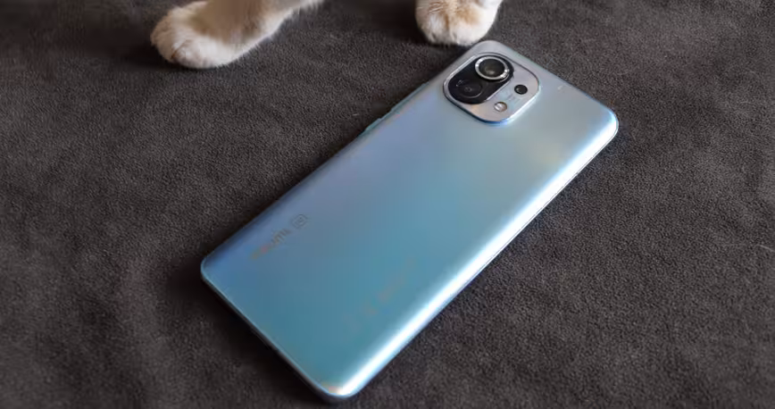 Xiaomi Mi 11: Come for the specs, stay for the design