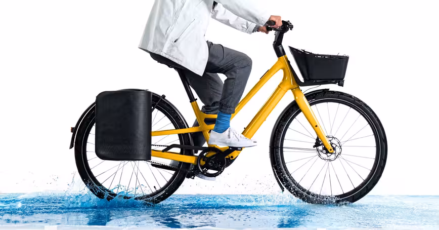 Specialized’s Como SL is a lightweight cruiser ebike with cargo chops