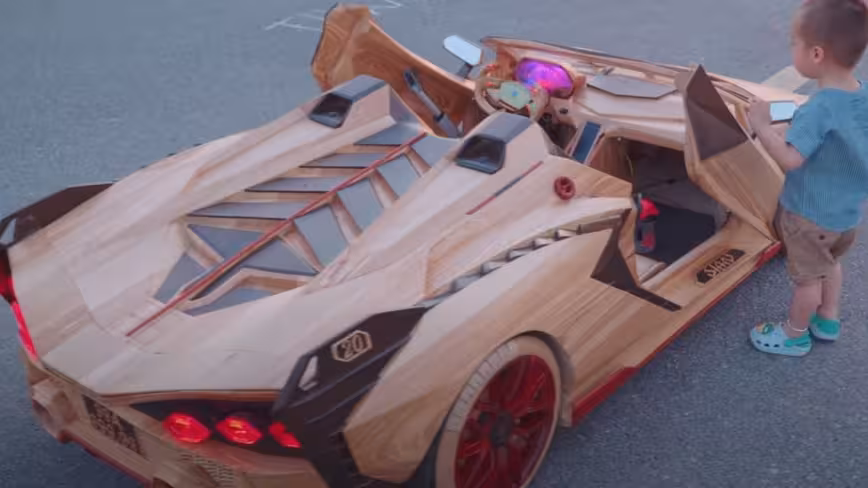 Watch awesome dad build electric wooden Lamborghini for his son