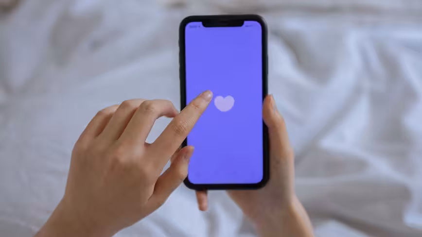 Study: Almost half of dating app users trust AI to find them a match