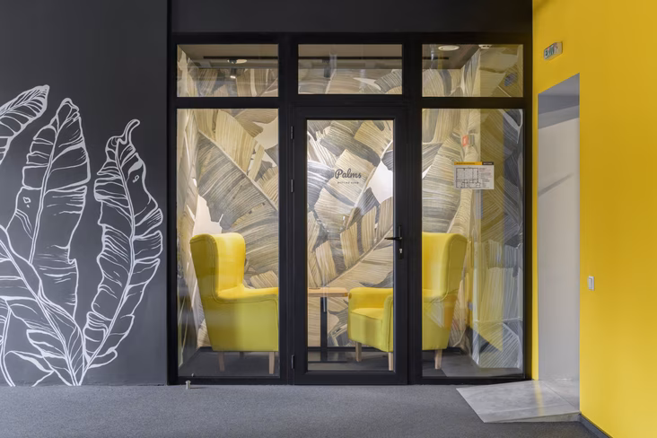 mural meeting room