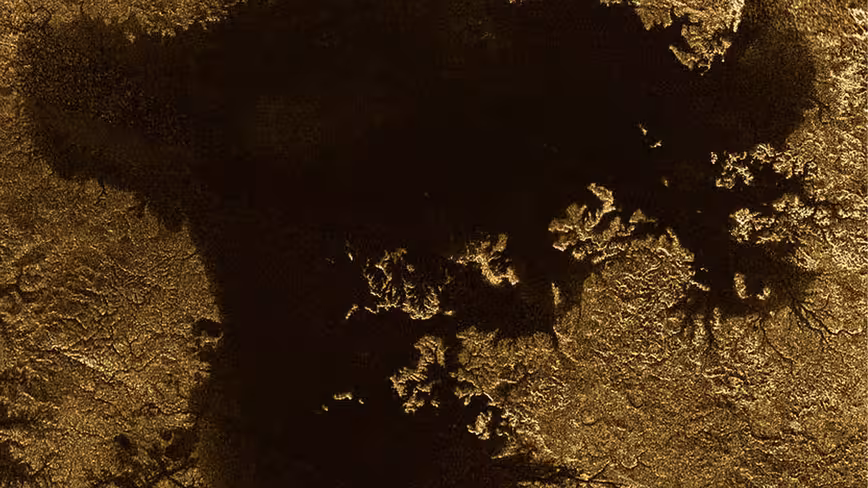 Space is full of spectacular geological structures: here are five of them