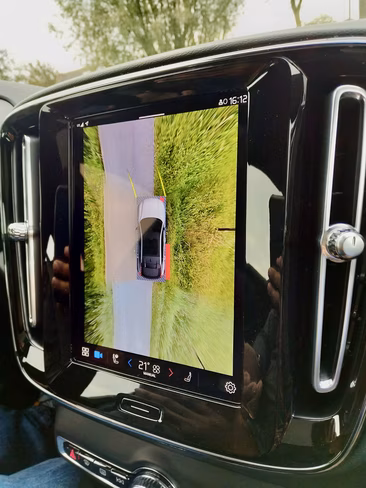 The Volvo C40 ADAS in action
