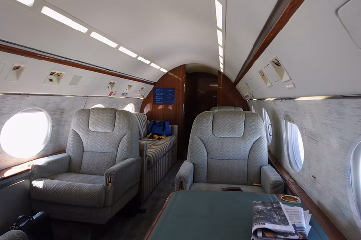flying by private jet