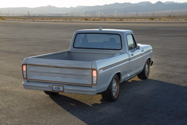 Ford Eluminator electric concept truck 