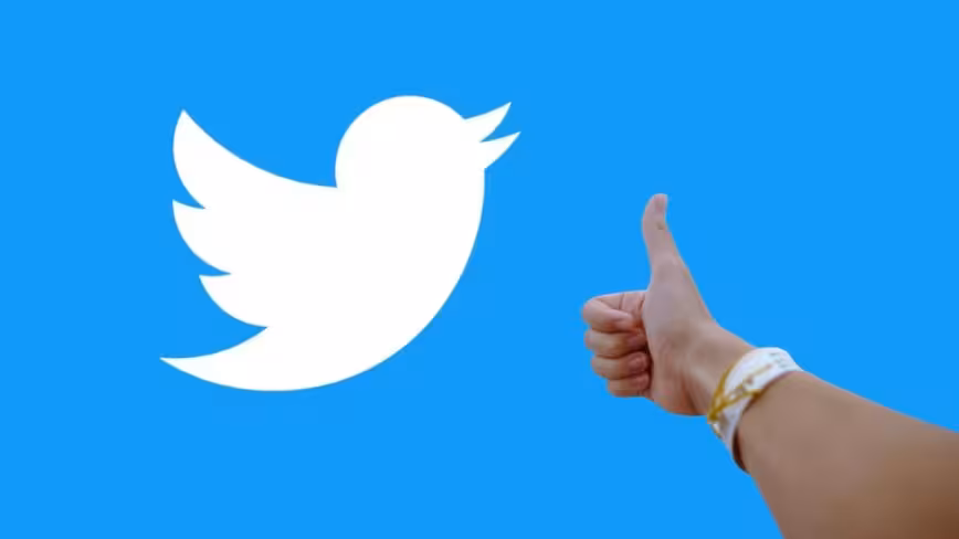 Twitter’s auto-refresh fix could make wading through the cesspit worthwhile