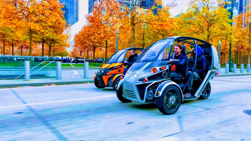 Is it a car? Is it a motorbike? No, it’s an autocycle!