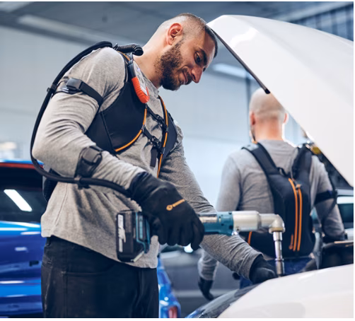 Swedish company Bioservo Technologies’ Ironhand, based on a set of patents from NASA and General Motors' (GM) Robo-Glove, is the world’s first industrial-strength robotic glove for factory workers and others who perform repetitive manual tasks. Credit: Bioservo Technologies/Niklas Lagström