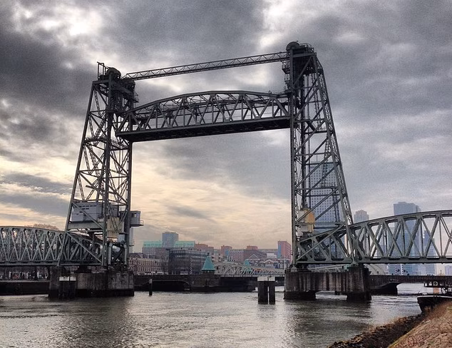 De Hef Koningshaven bridge rotterdam