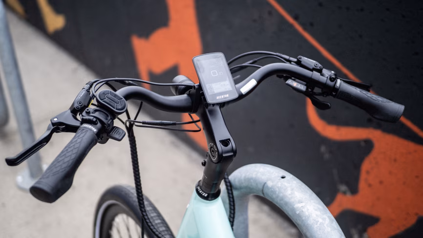 Aventon Pace 500 Step-through ebike handlebars