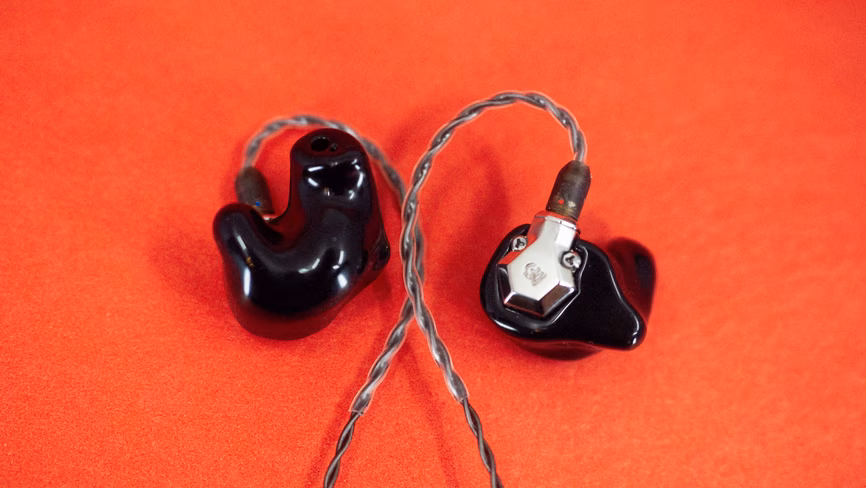 Campfire Audio Solstice custom earbuds