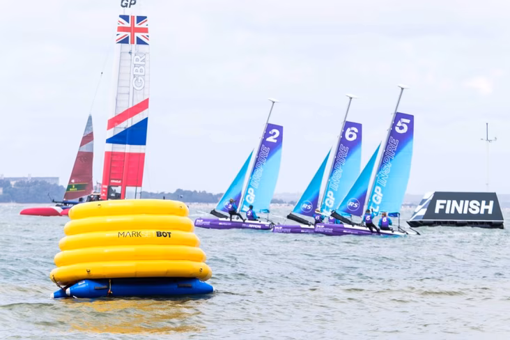 MarkSetBot mechanical buoys