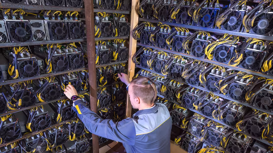 Here’s why bitcoin miners won’t go for a more climate-friendly alternative