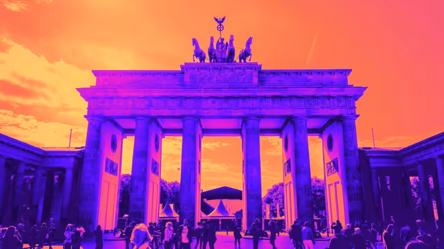 New report sheds light on average developer salaries in Germany Featured Image