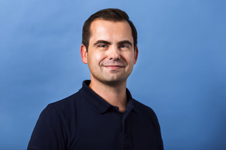 Jarek Kutylowski DeepL