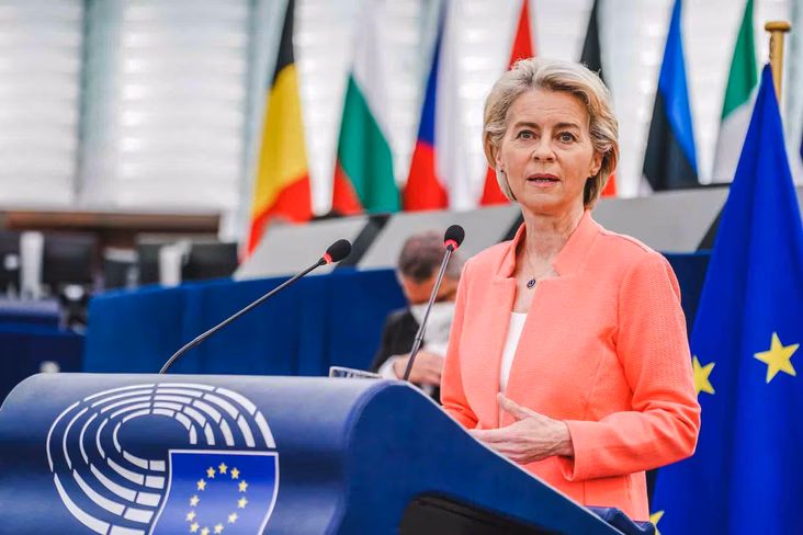 Ursula von der Leyen, one of the EU's leading proponents of digital IDs