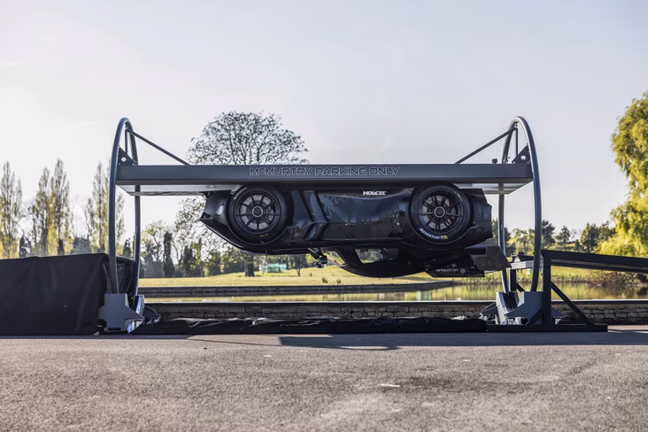 The McMurtry Spéirling up driving upside on a ramp