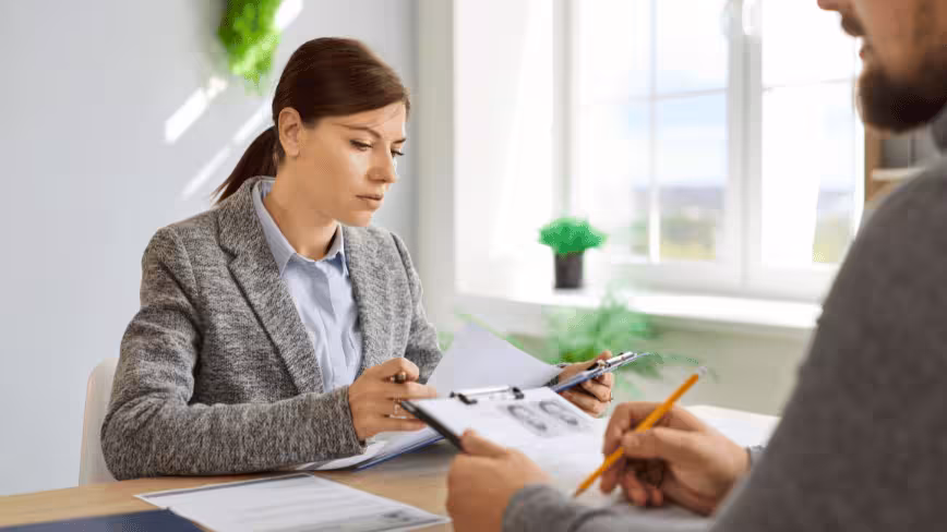 The class of 2025 is using AI in job interviews, and a startup industry is cashing in