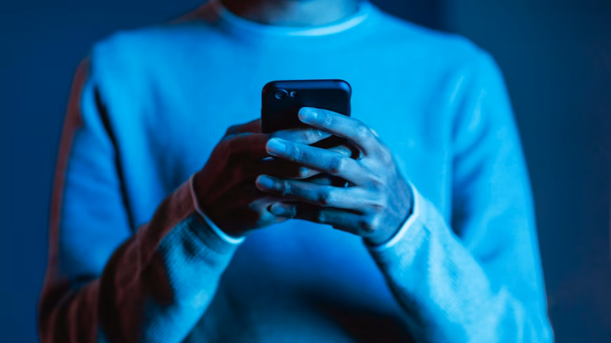 Social media scams cost Americans $2.1 billion in 2025