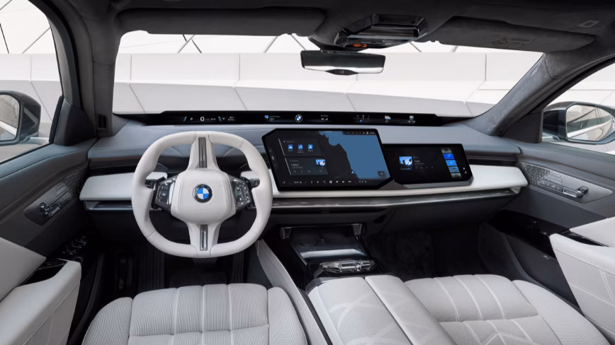 BMW сокращает 8 000 рабочих мест и передает «мозги» своих автомобилей компании Qualcomm
