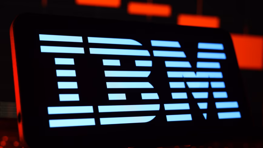 IBM вкладывает $240 млн в дешевый инференс на базе открытого исходного кода, чтобы бросить вызов гиперскейлерам