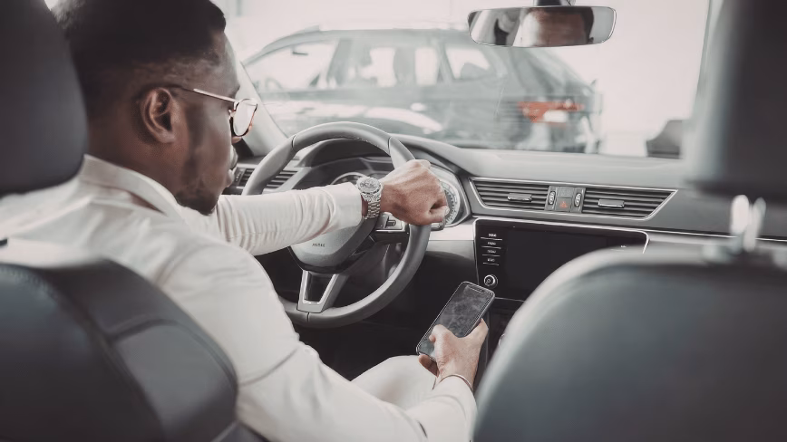 Grok Voice Mode Coming to CarPlay