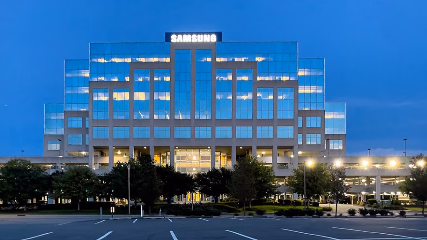 Negoziati cruciali per Samsung: sciopero in fabbrica di chip minaccia la catena di fornitura