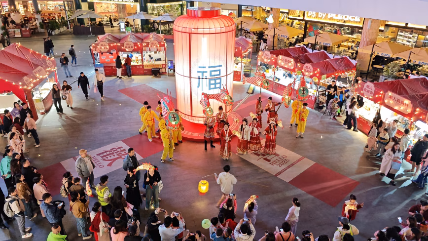 China’s 618 festival is all-in on AI. Its shoppers are not.