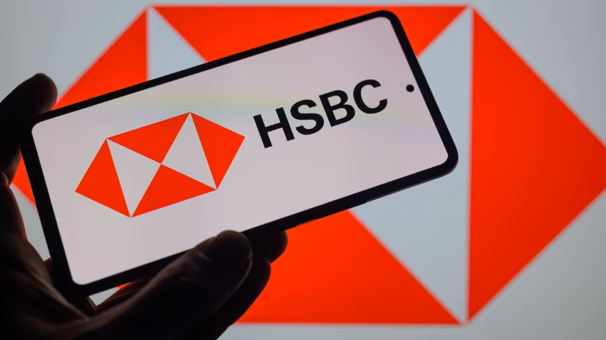 AI loses out to human wealth managers when the money actually moves, HSBC finds
