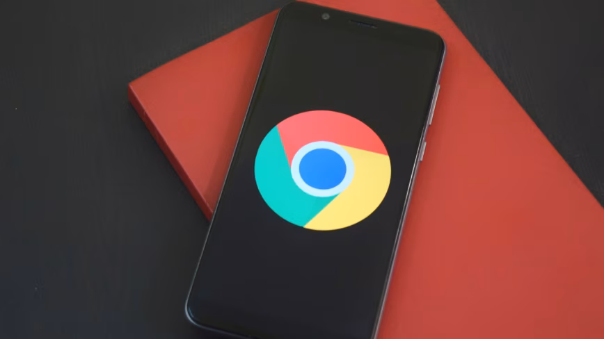 Google устраняет множество уязвимостей в Chrome, включая ошибку в V8, используемую в атаках