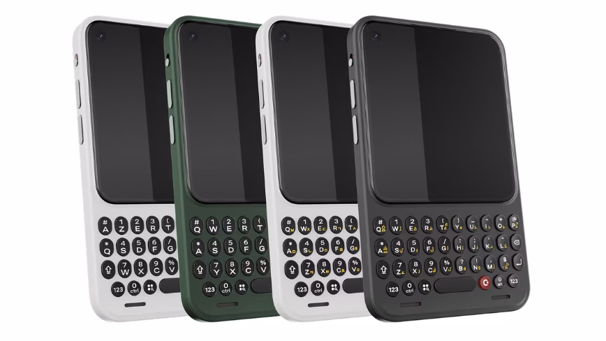 Clicks shows off its BlackBerry-inspired Communicator phone in new hands-on video
