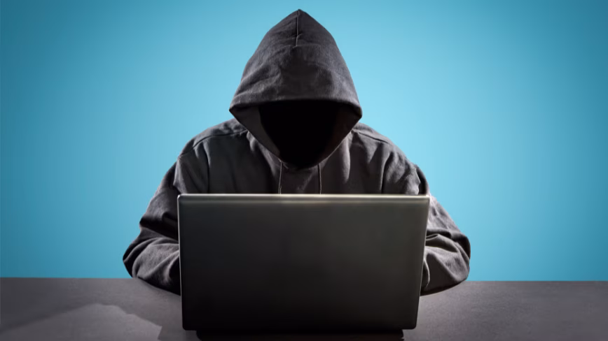 Cl0p заявляет о масштабном взломе Shell, Philips и еще десятков компаний