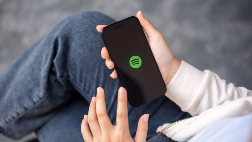 Spotify is adding editor-hosted videos to New Music Friday so you can meet the people behind the playlist