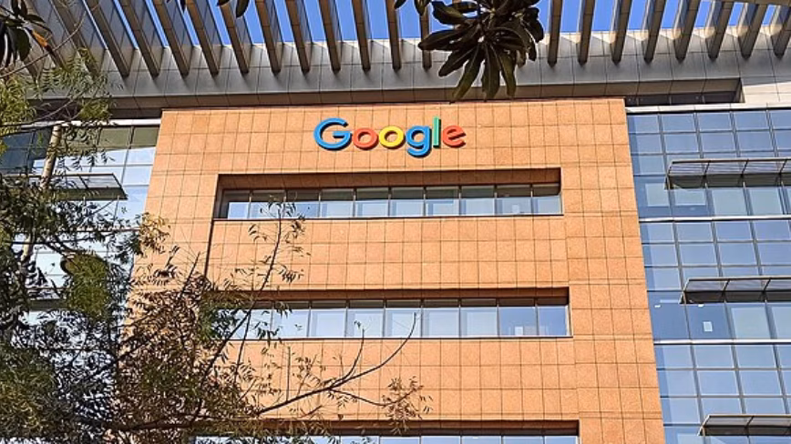 Alphabet зафиксировала будущие расходы на инфраструктуру ИИ в размере 811 млрд долларов. За один квартал эта сумма выросла на 500 млрд долларов.