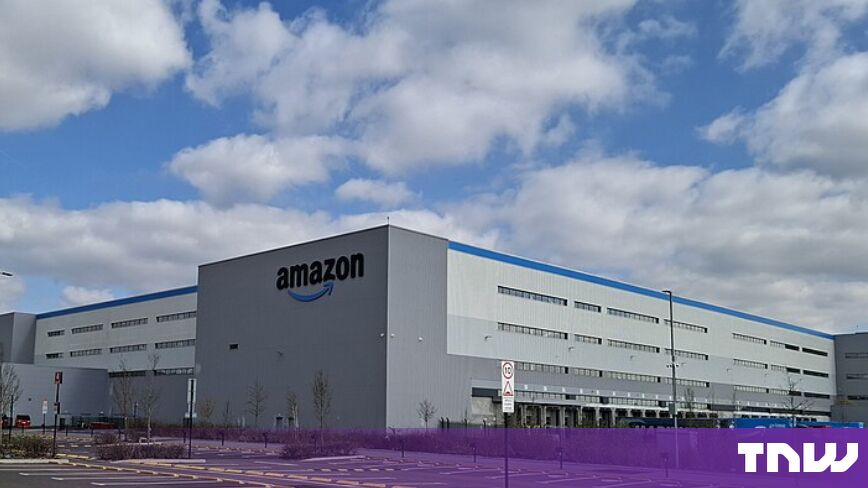 Amazon попросила FCC одобрить 5 105 спутников для сети, которая передает интернет прямо на ваш телефон