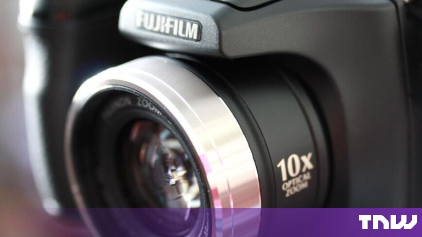 Fujifilm поднимает цены на камеры на сумму до 500 евро. Кризис памяти из-за ИИ добрался до фотографии.