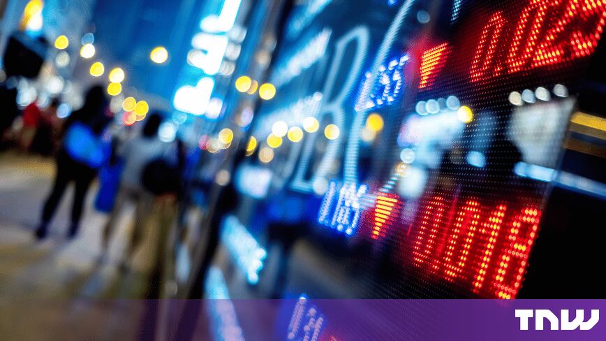 Уже четверть компаний из индекса S&P заявляет об ощутимой пользе от ИИ. Годом ранее этот показатель составлял 14%
