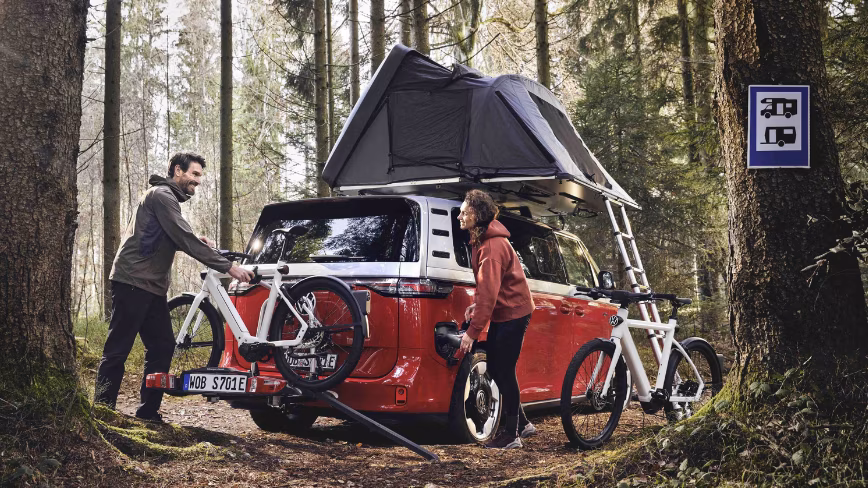 У нового электровелосипеда Volkswagen есть камера заднего вида, радар и умные очки пилота истребителя