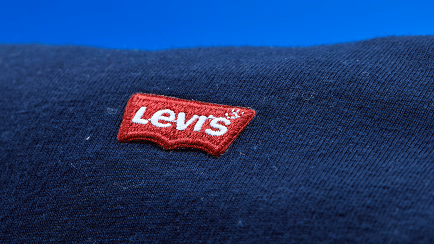 Хакеры взломали Levi’s с помощью убеждения, и для этого хватило всего трех компьютеров