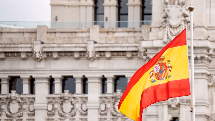 Spain Sets Tough Renewable Rules for Data Centres