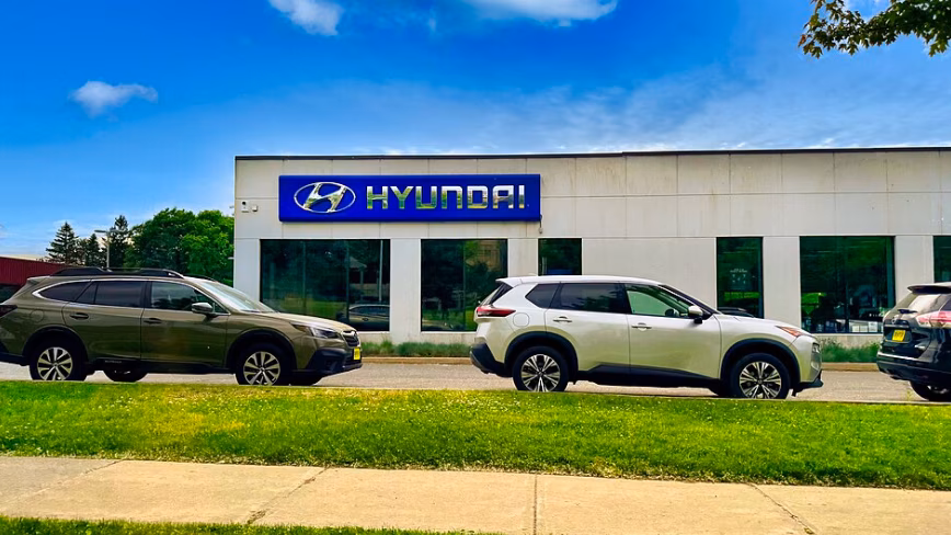 Photo of A Hyundai auto dealership