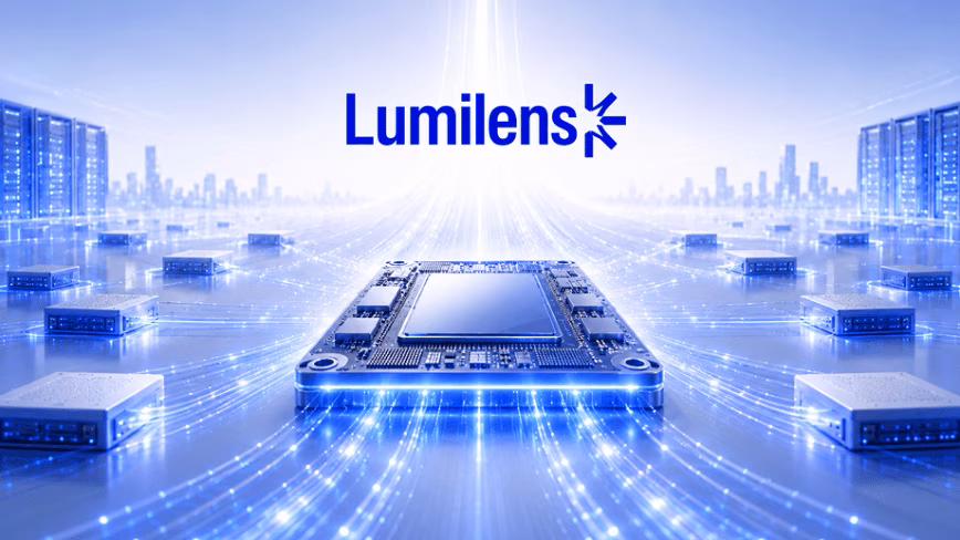 AI’s bottleneck moved from chips to wiring. This startup raised $700m to fix it with light