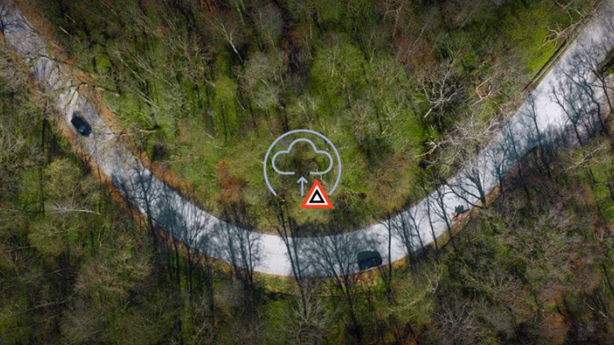 Volvo’s electric cars can now warn you about a deer around a blind corner