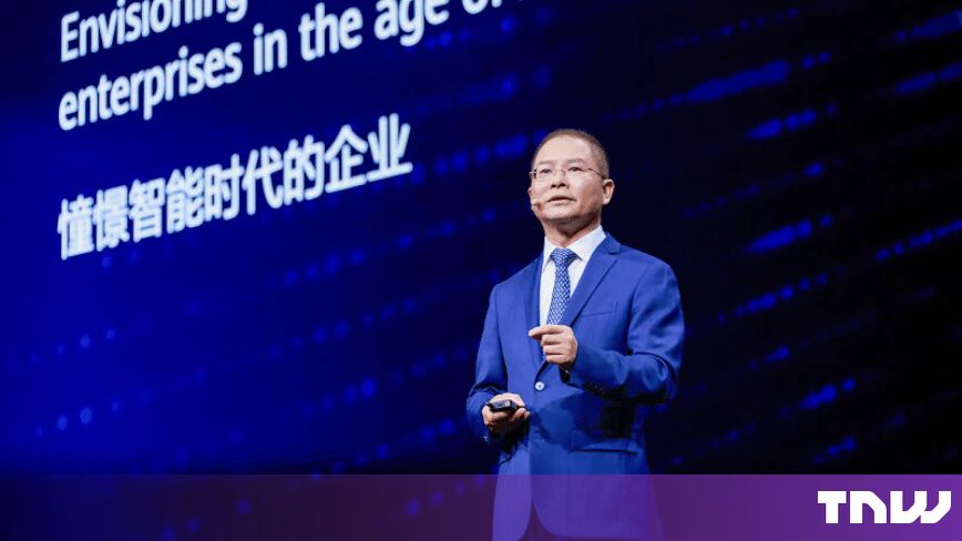 Председатель правления Huawei заявляет, что китайский ИИ еще не способен увидеть риски, которых ему следует опасаться