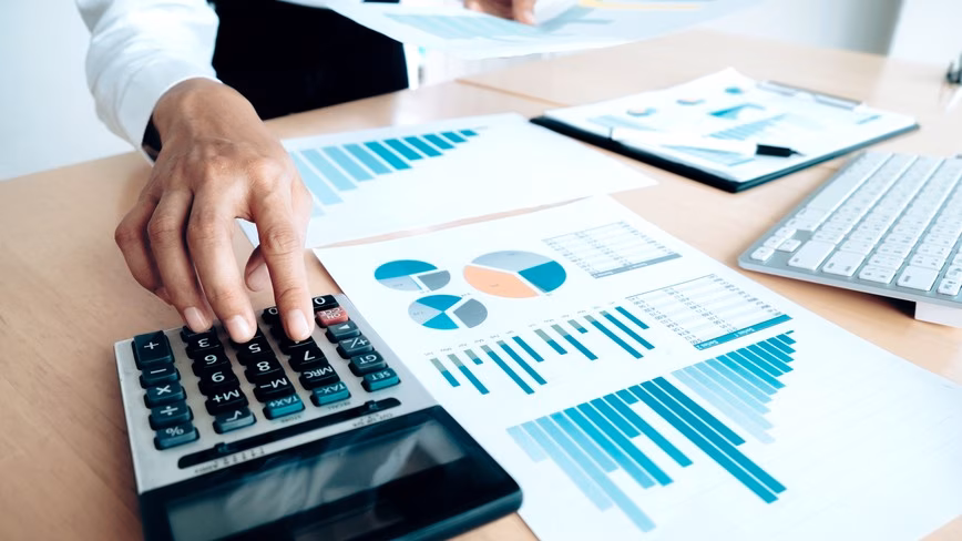 Согласно опросу CFO Connect, две трети финансовых команд теперь используют инструменты ИИ